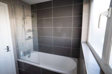 St Saviour fantastic investment or first step on the ladder, Image 7