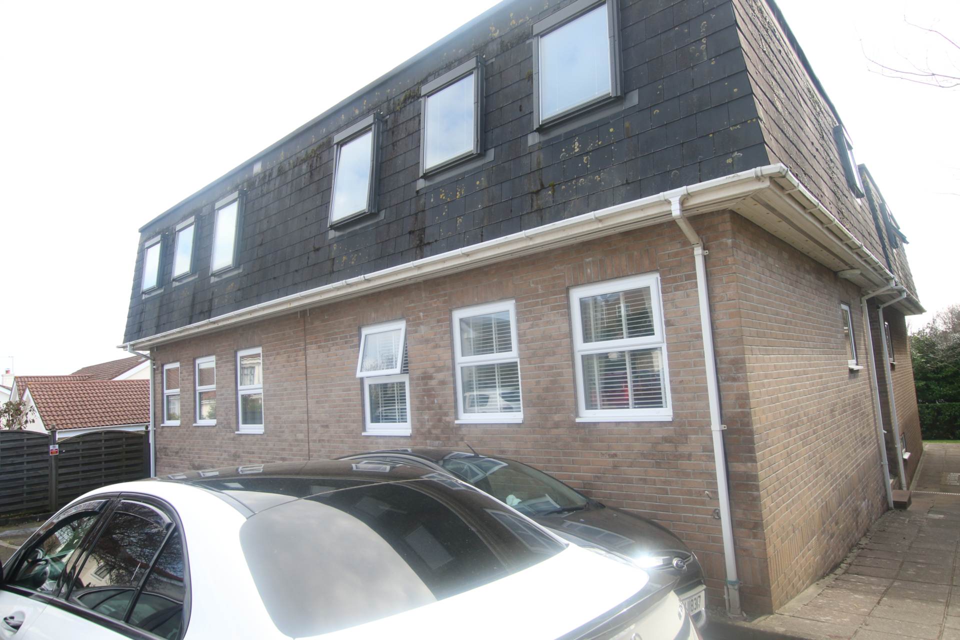 ST HELIER LARGE ONE BEDROOM GROUND FLOOR PARKING, GARDEN AND STOREROOM, Image 1