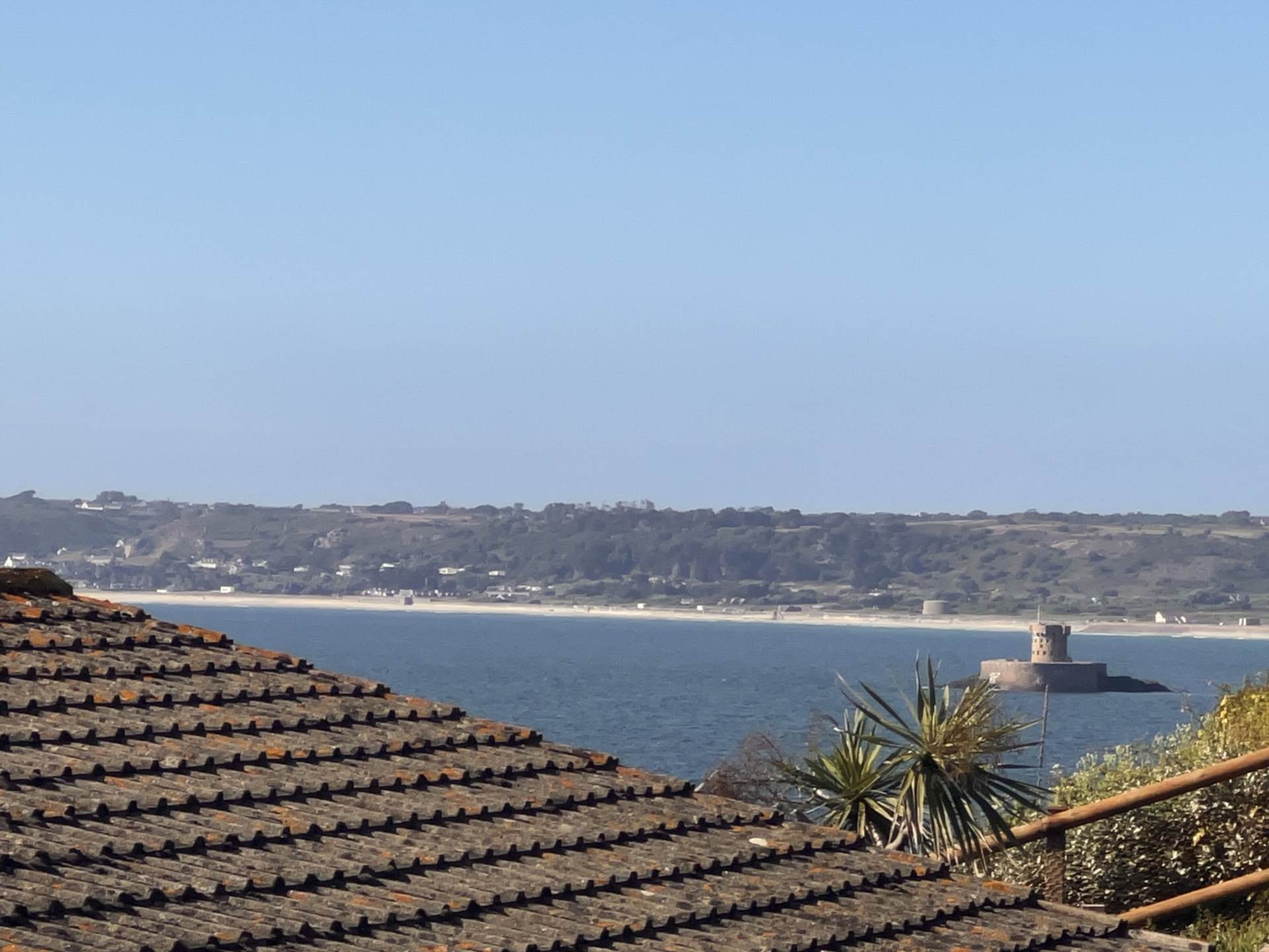 St Brelade - Seagrove Court, Image 24
