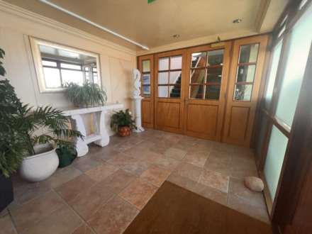 St Brelade - Seagrove Court, Image 2