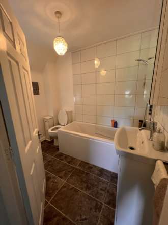 A home with a view, and more than meet the eye, Image 19