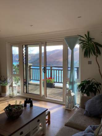 A home with a view, and more than meet the eye, Image 4