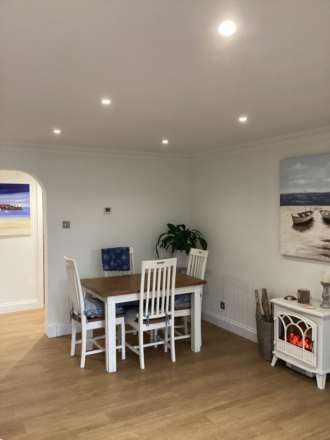 A home with a view, and more than meet the eye, Image 5