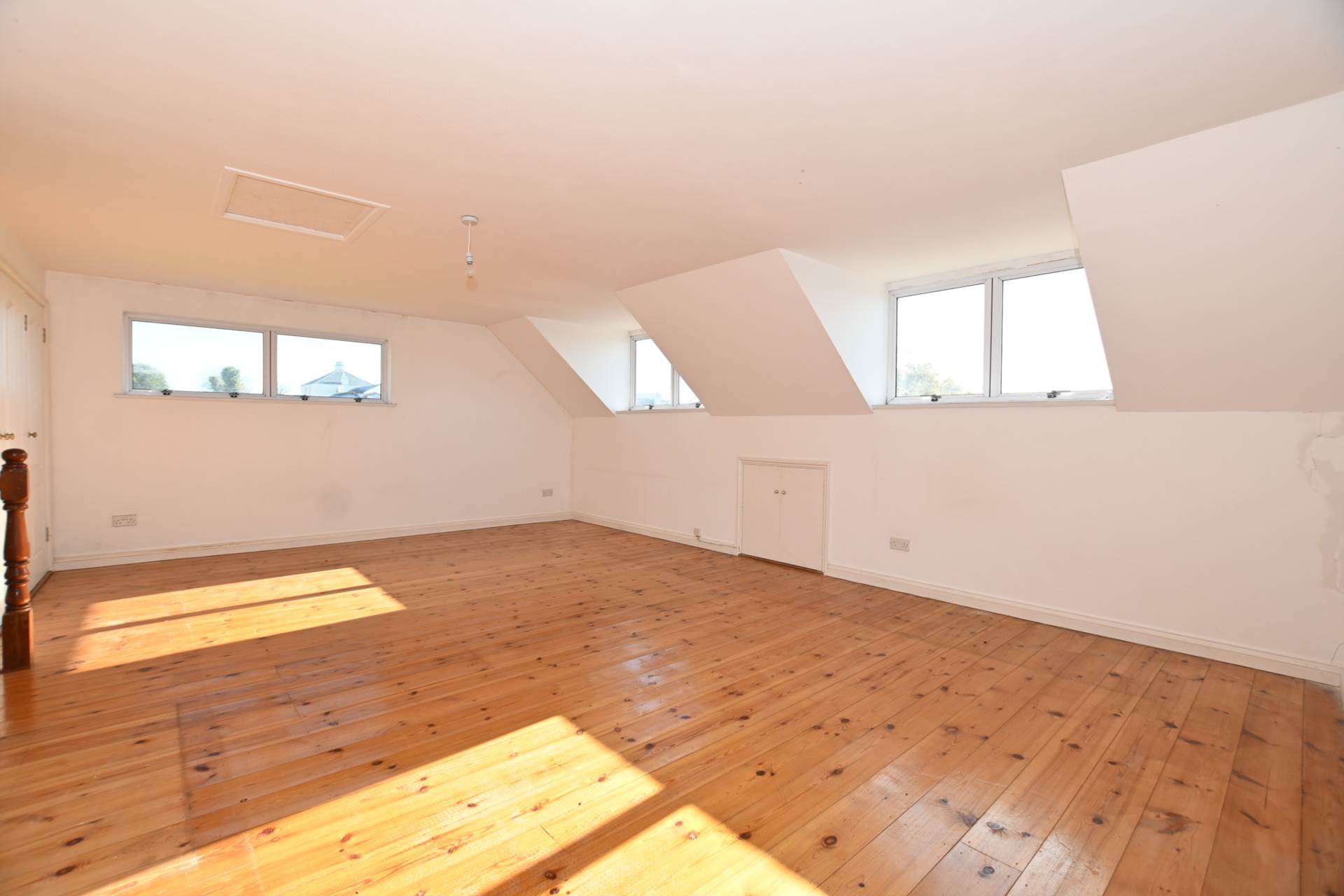 FAR  RFOM THE MADDENING CROWD, Image 19