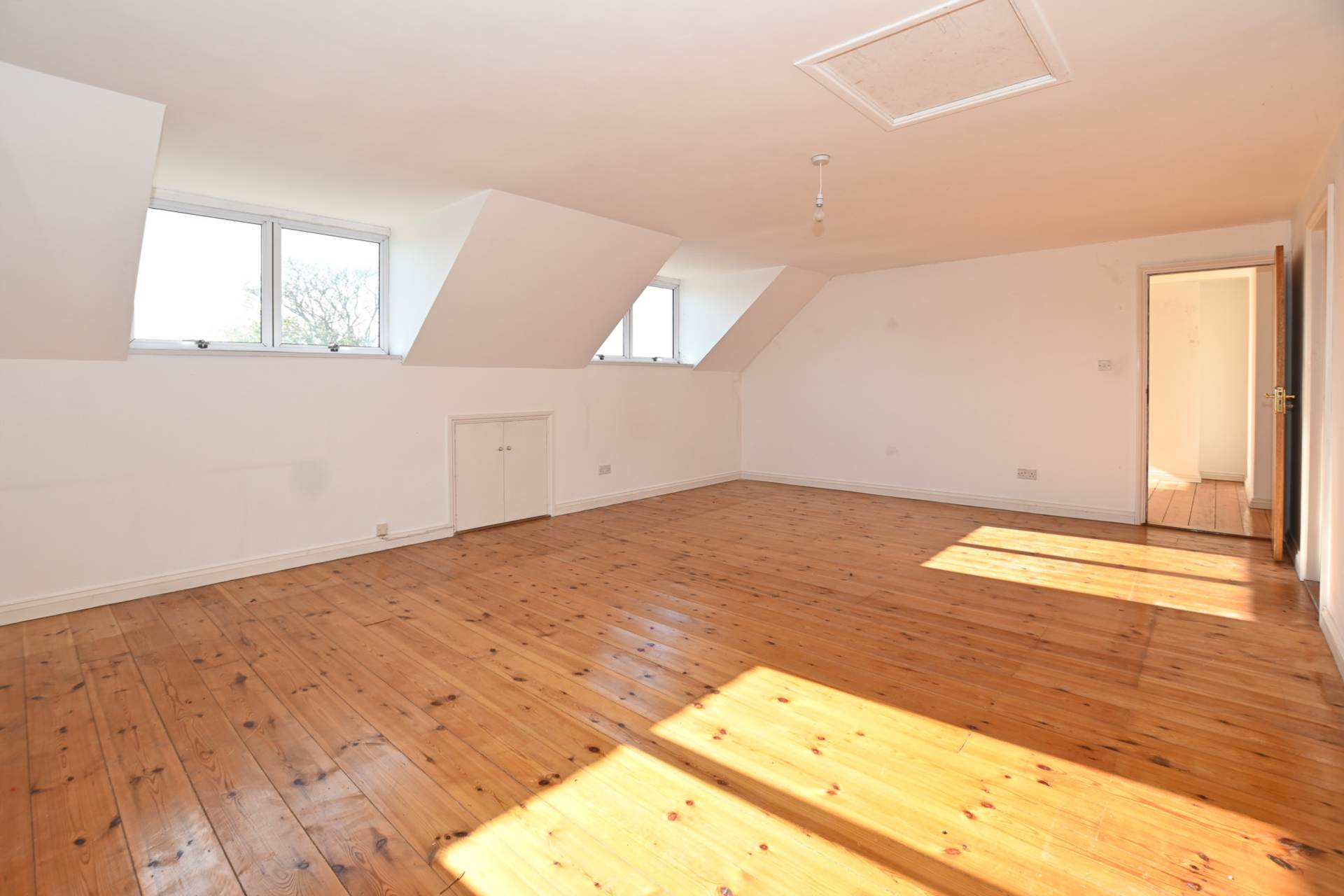 FAR  RFOM THE MADDENING CROWD, Image 20