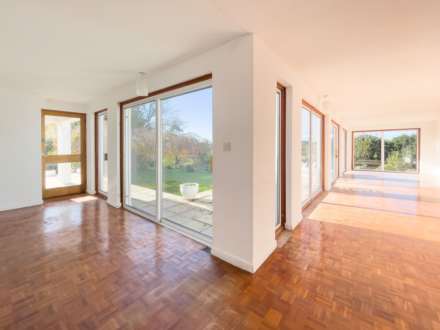 FAR  RFOM THE MADDENING CROWD, Image 10