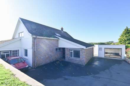 FAR  RFOM THE MADDENING CROWD, Image 2