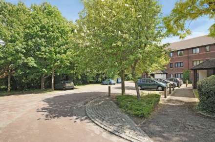 Cornmow Drive, London, NW10 1BB, Image 1