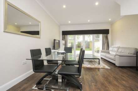 Tregenna Avenue, Harrow, HA2 8QT, Image 5