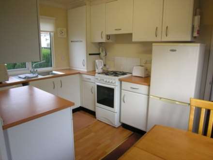 Becontree Ave, Dagenham, RM8 3hh, Image 7