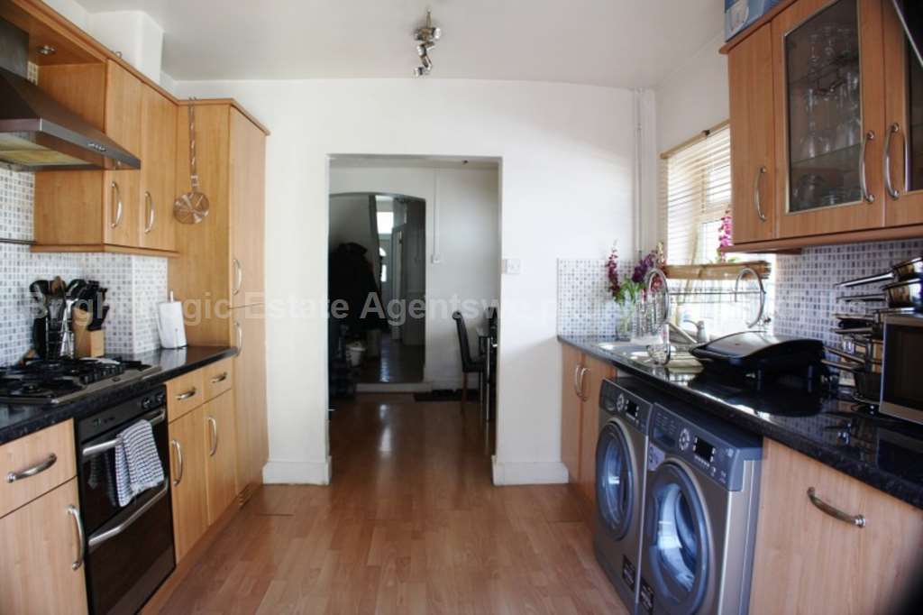 Blackhorse Lane, Croydon, CR0 6RS, Image 5