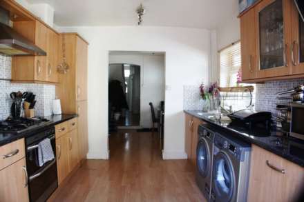 Blackhorse Lane, Croydon, CR0 6RS, Image 5