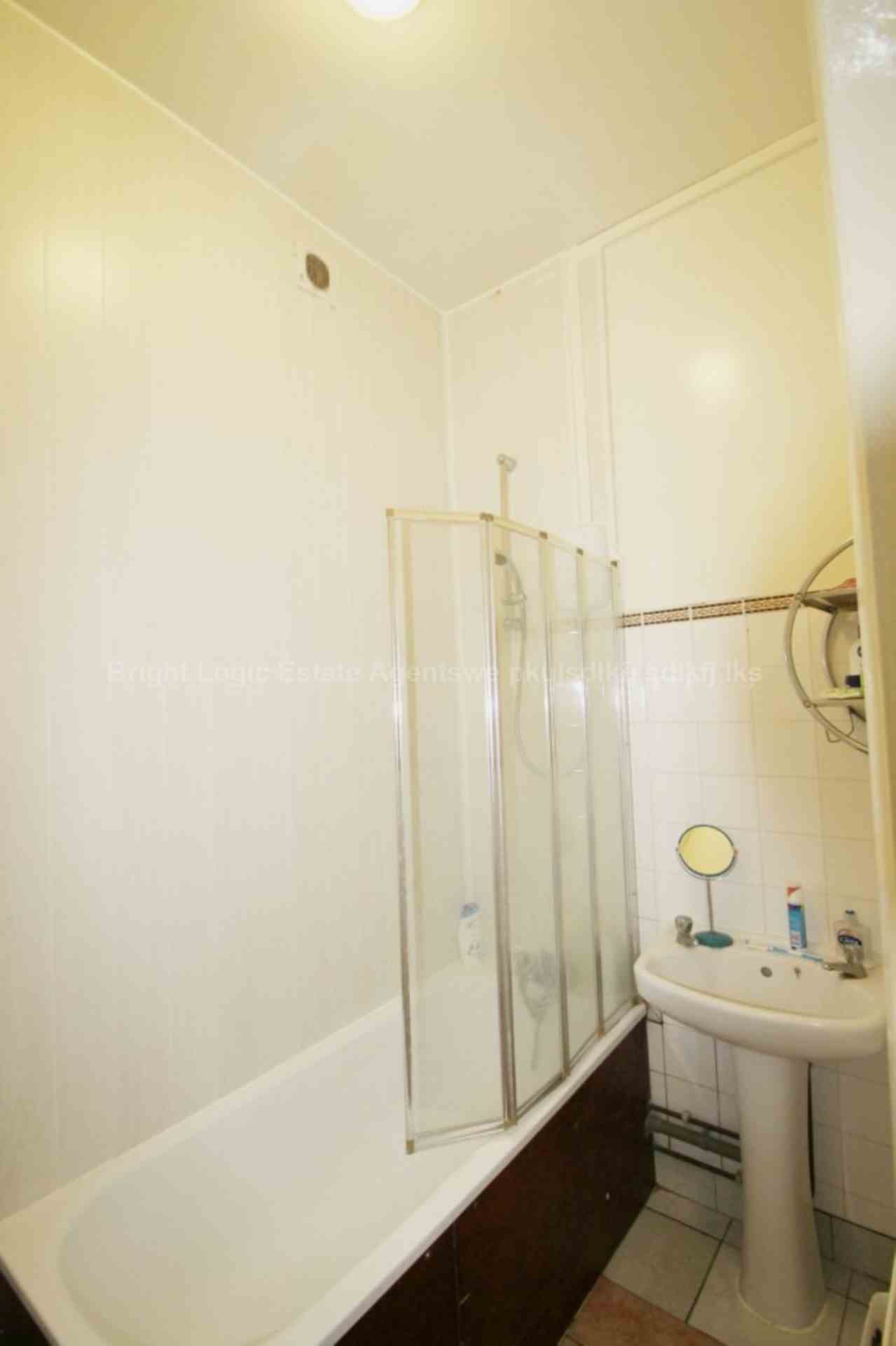 Studio, Holloway Road, N7 6NJ, Image 5