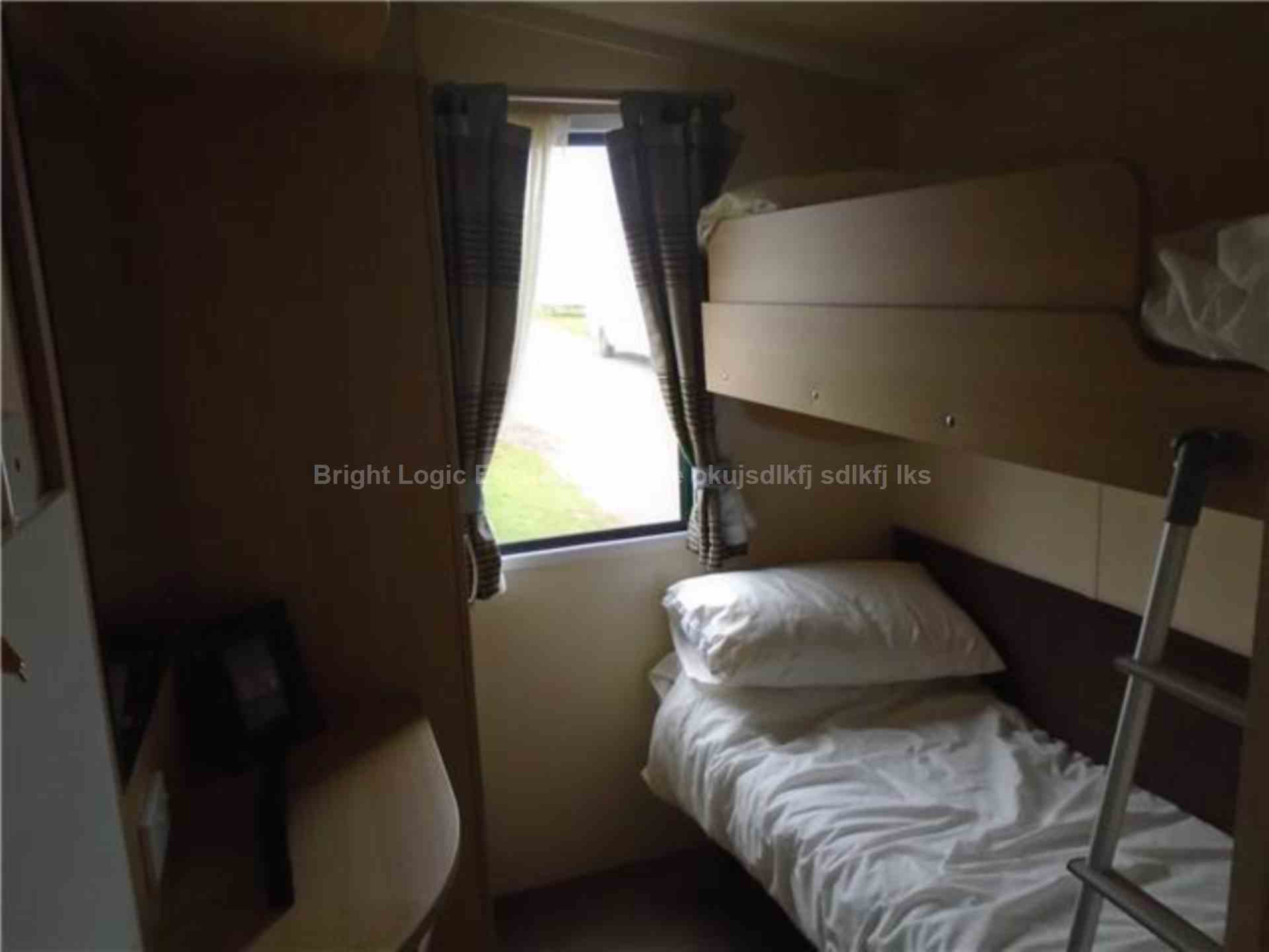 California Cliffs, NR29 3QU, Image 10