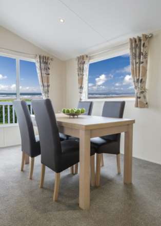 St George's Court, Wallingford, OX10 9ZZ, Image 4