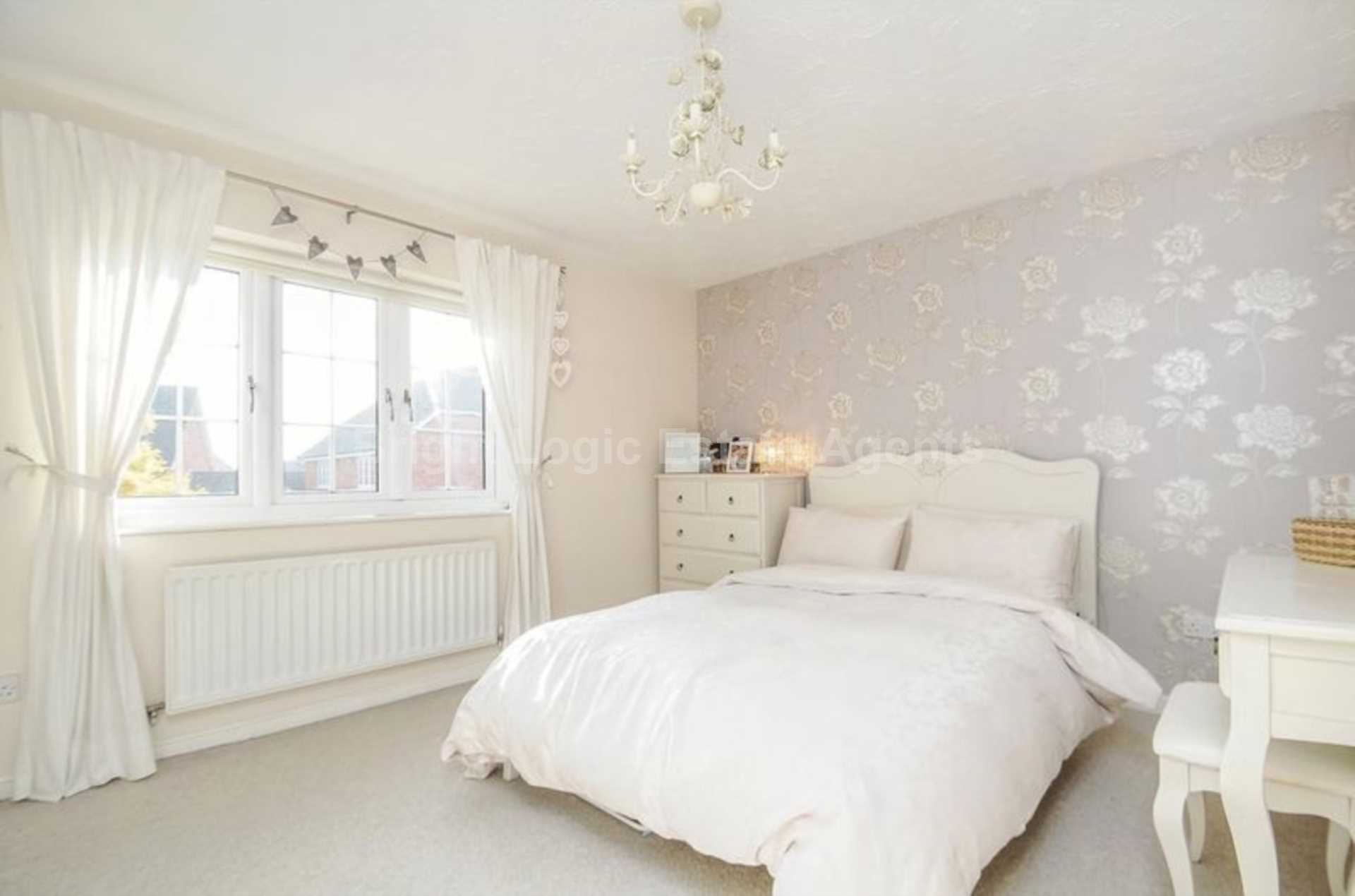 Meadowbrook Farm, Ironwell Lane, SS4 1PR, Image 4