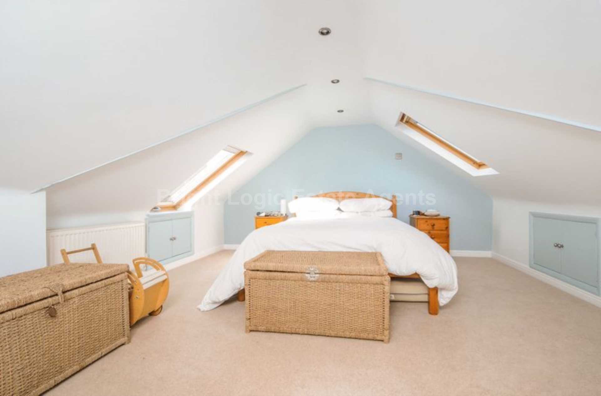 Eves Crescent, Chelmsford, CM1 4HS, Image 3