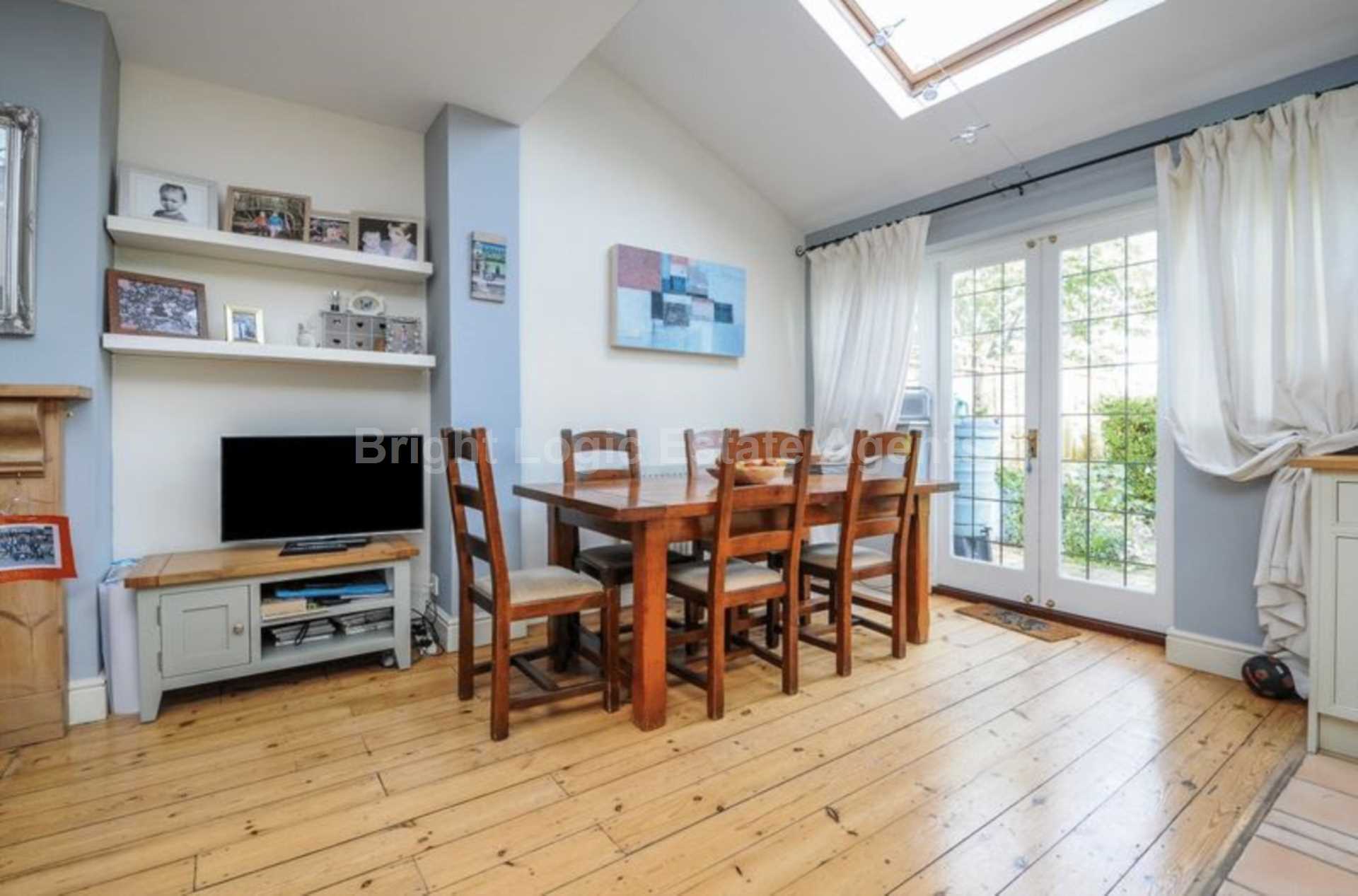 Eves Crescent, Chelmsford, CM1 4HS, Image 4