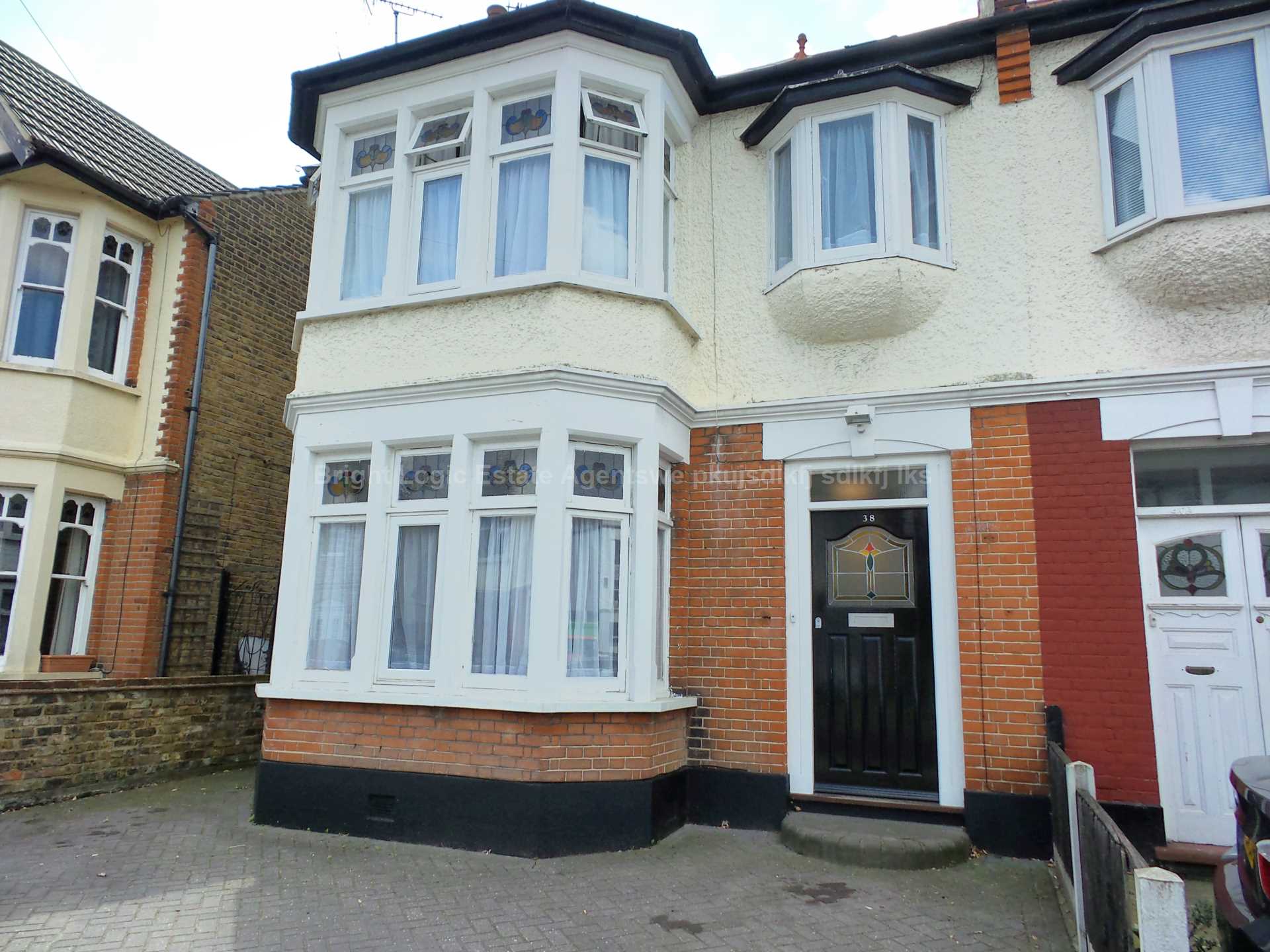 Albion Road, Westcliff On Sea, SS0 7DR, Image 1