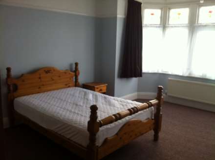 Albion Road, Westcliff On Sea, SS0 7DR, Image 9