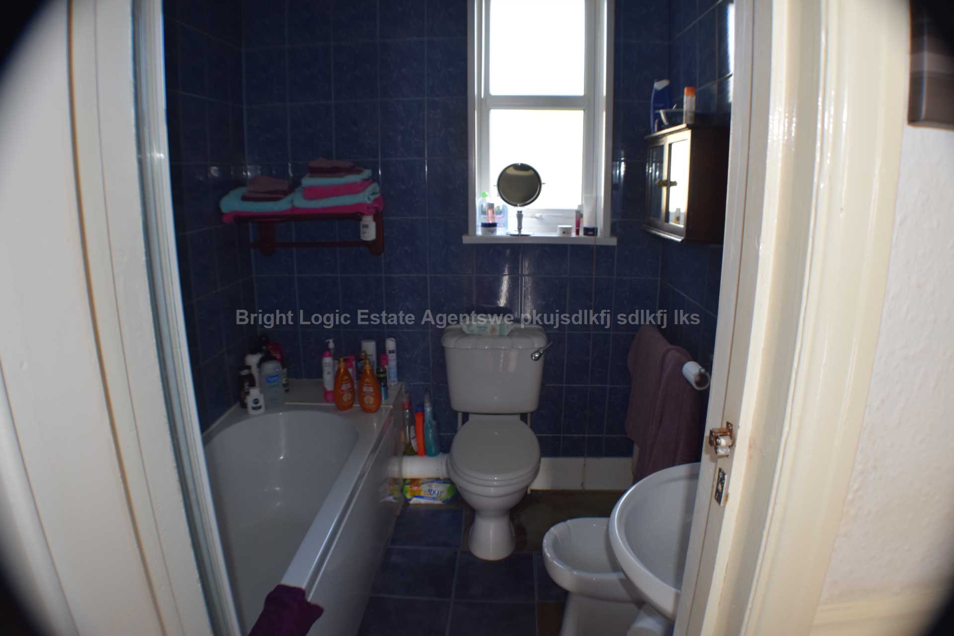 Eastcote Grove, Southend On Sea, SS2 4QA, Image 2