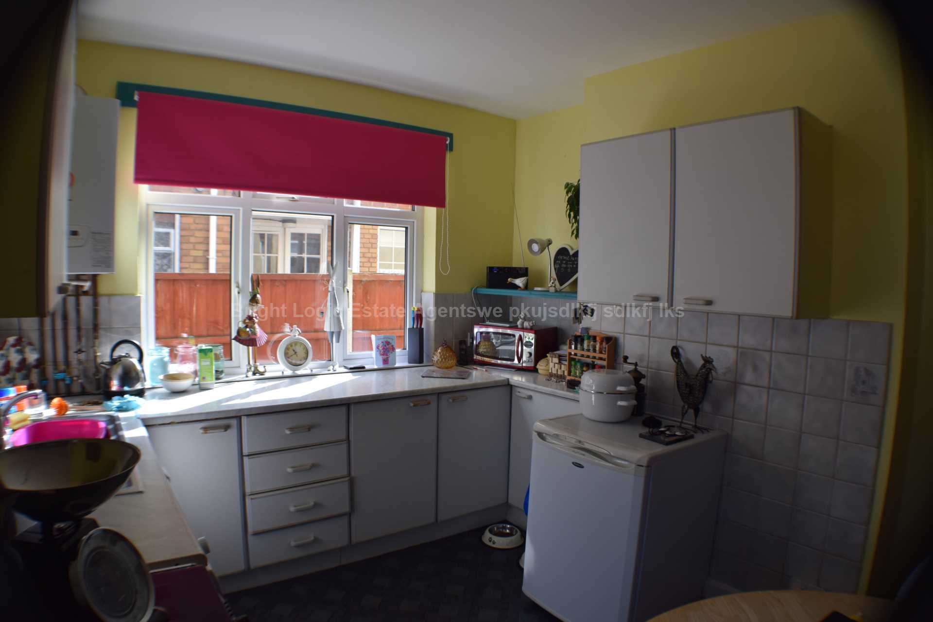 Eastcote Grove, Southend On Sea, SS2 4QA, Image 3