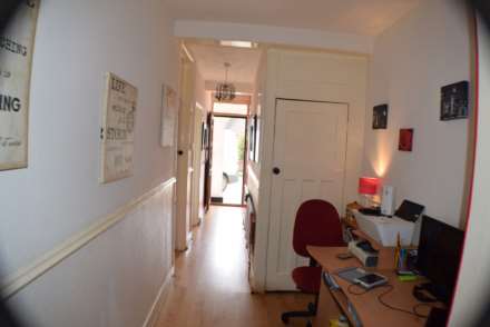 Eastcote Grove, Southend On Sea, SS2 4QA, Image 1