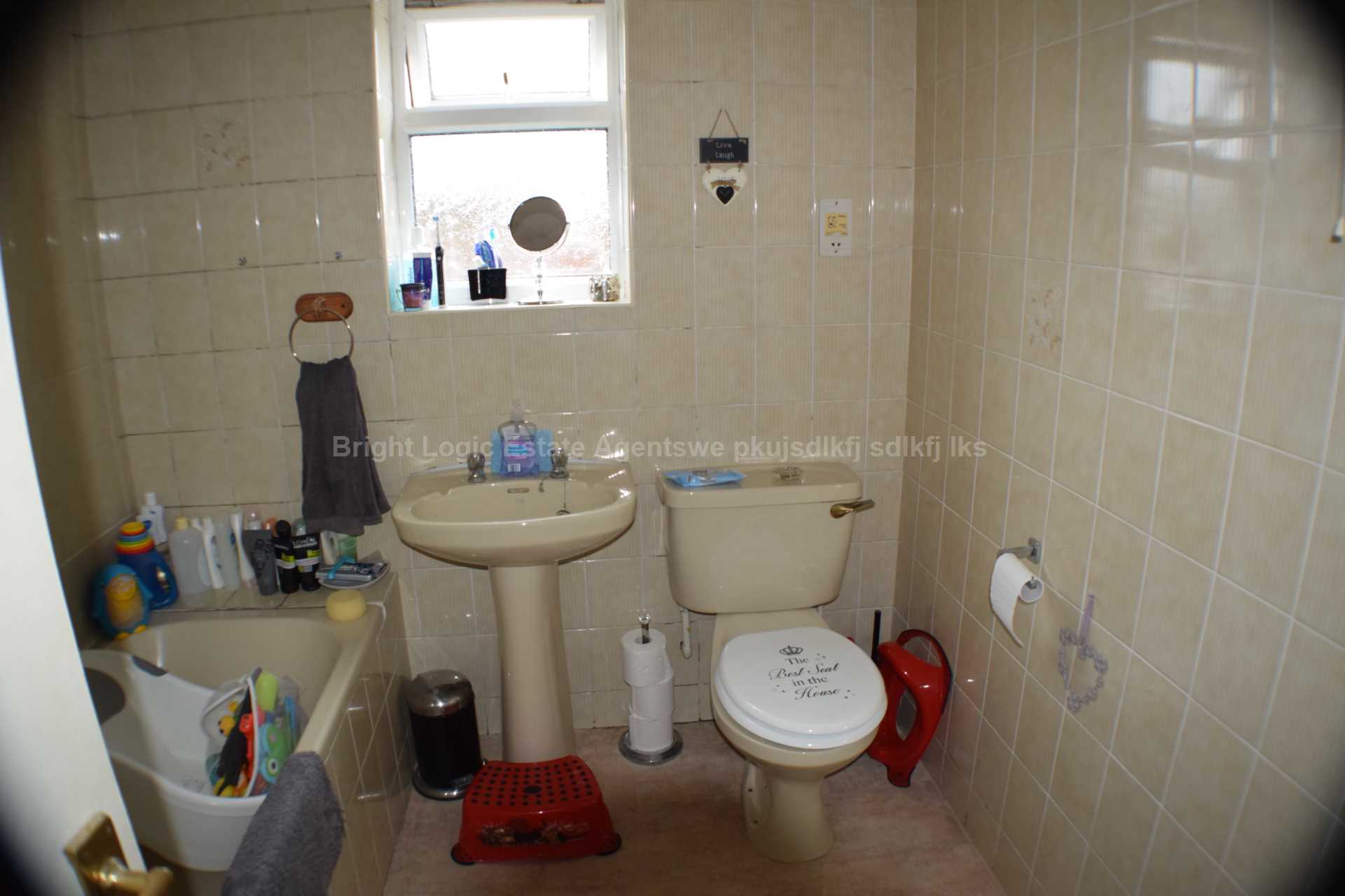 Berkeley Court, Sutton Court Drive, SS4 1HR, Image 6