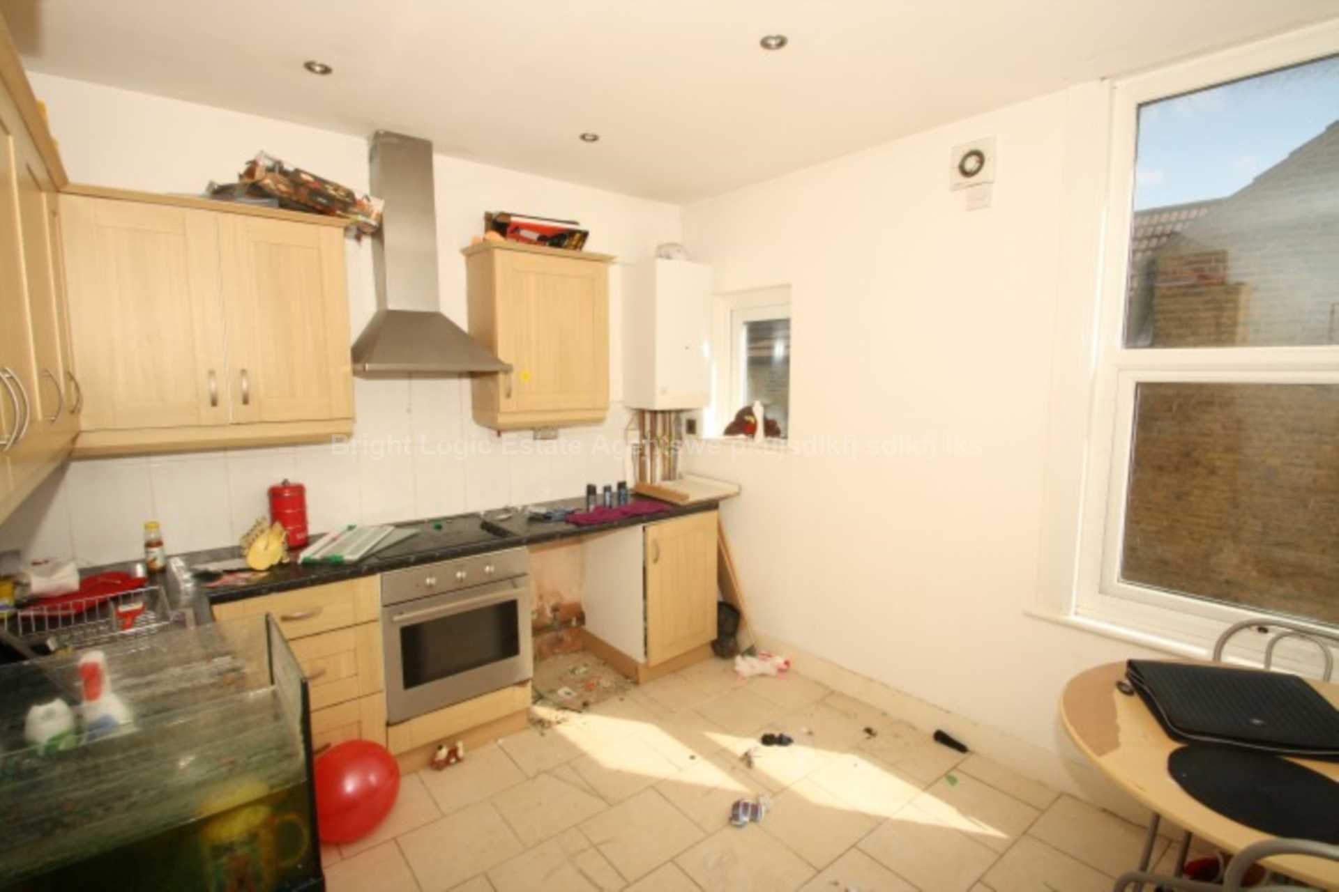 Church Road, Southend On Sea, SS1 2AL, Image 4