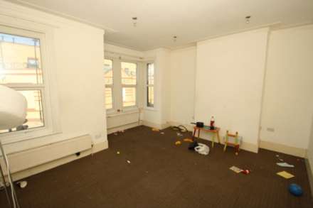 Church Road, Southend On Sea, SS1 2AL, Image 2