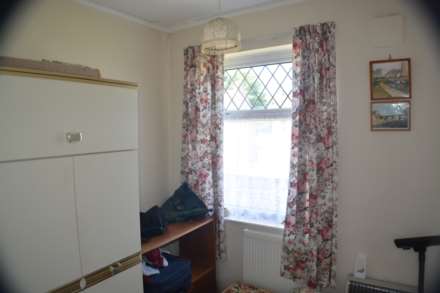 Pownall Crescent, Colchester, CO2 7RD, Image 6