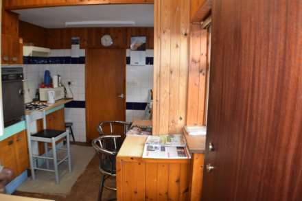 Shaftesbury Avenue, Thorpe Bay, SS1 3AW, Image 4