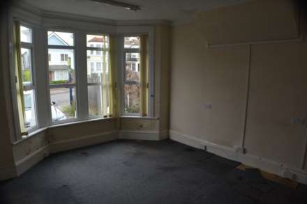 Pembury Road, Westcliff On Sea, SS0 8DS, Image 6