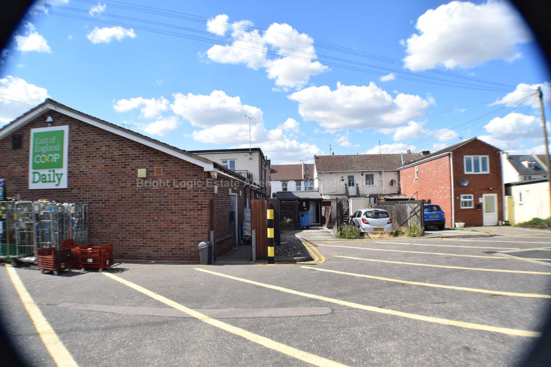 Old Road, Clacton, CO15 3AY, Image 5