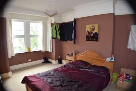 Ramuz Drive, Westcliff On Sea, SS0 9JH, Image 7