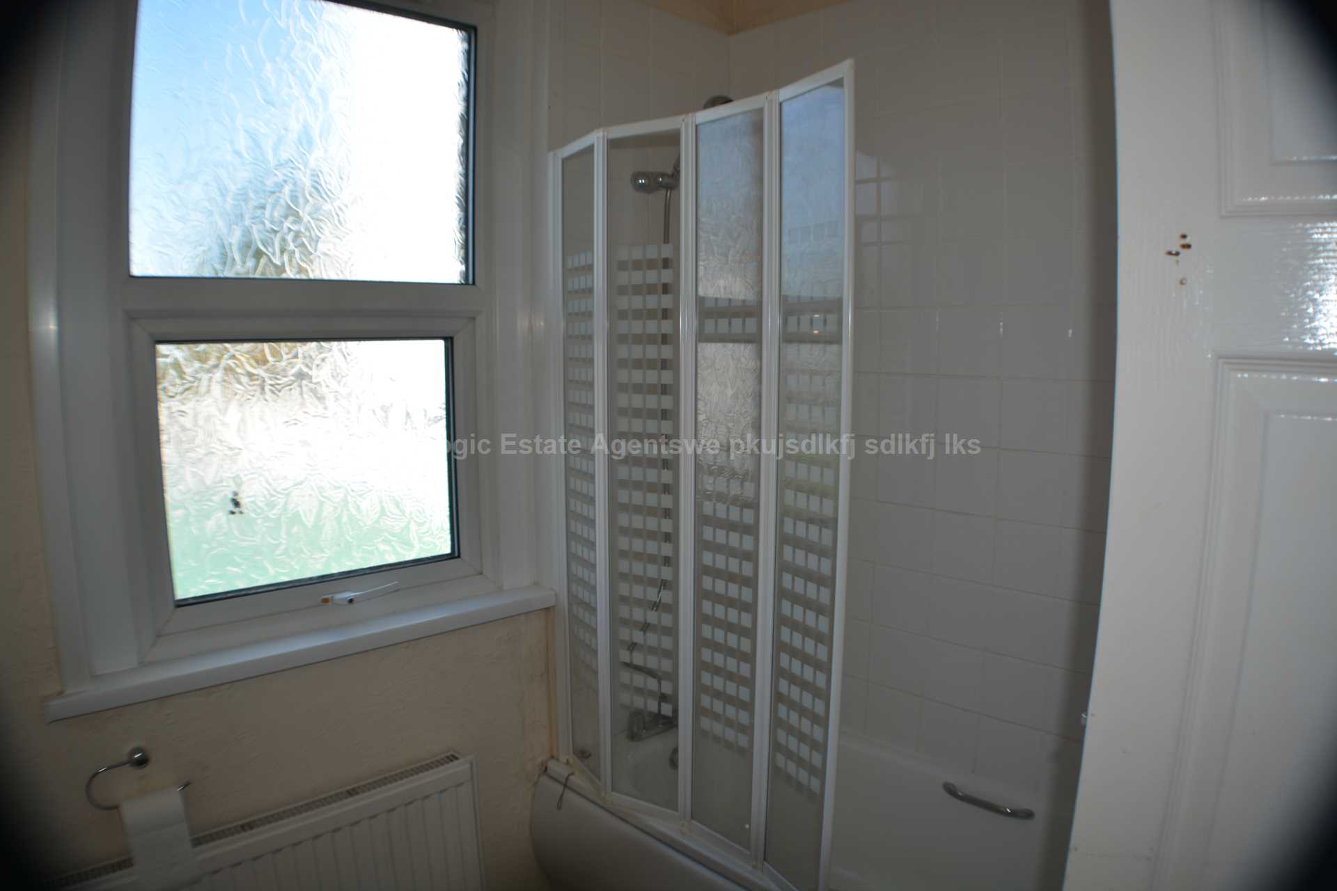 London Road, Leigh On Sea, SS9 3JJ, Image 2