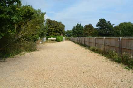 The Fat Goose, Heath Road, CO16 0BX, Image 5