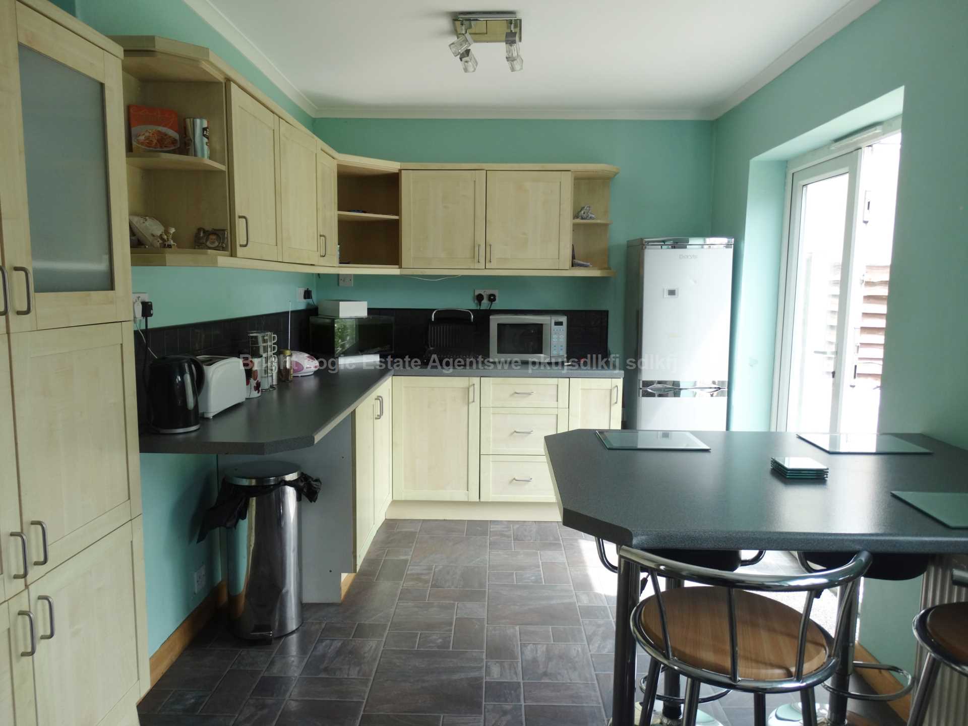 Arterial Road, Leigh On Sea, SS9 4DJ, Image 4