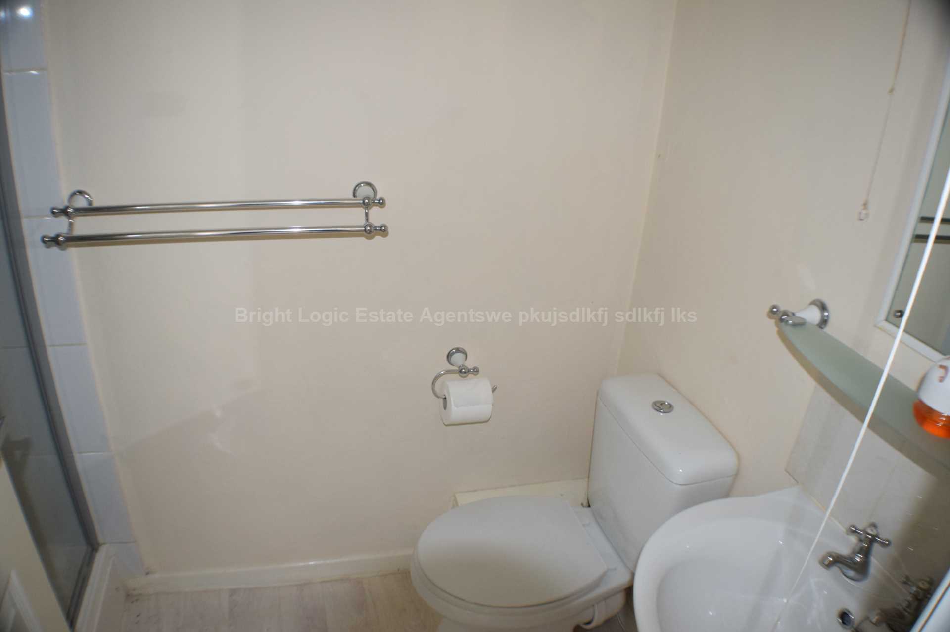 Maldon Road, Colchester, CO3 3AP, Image 7