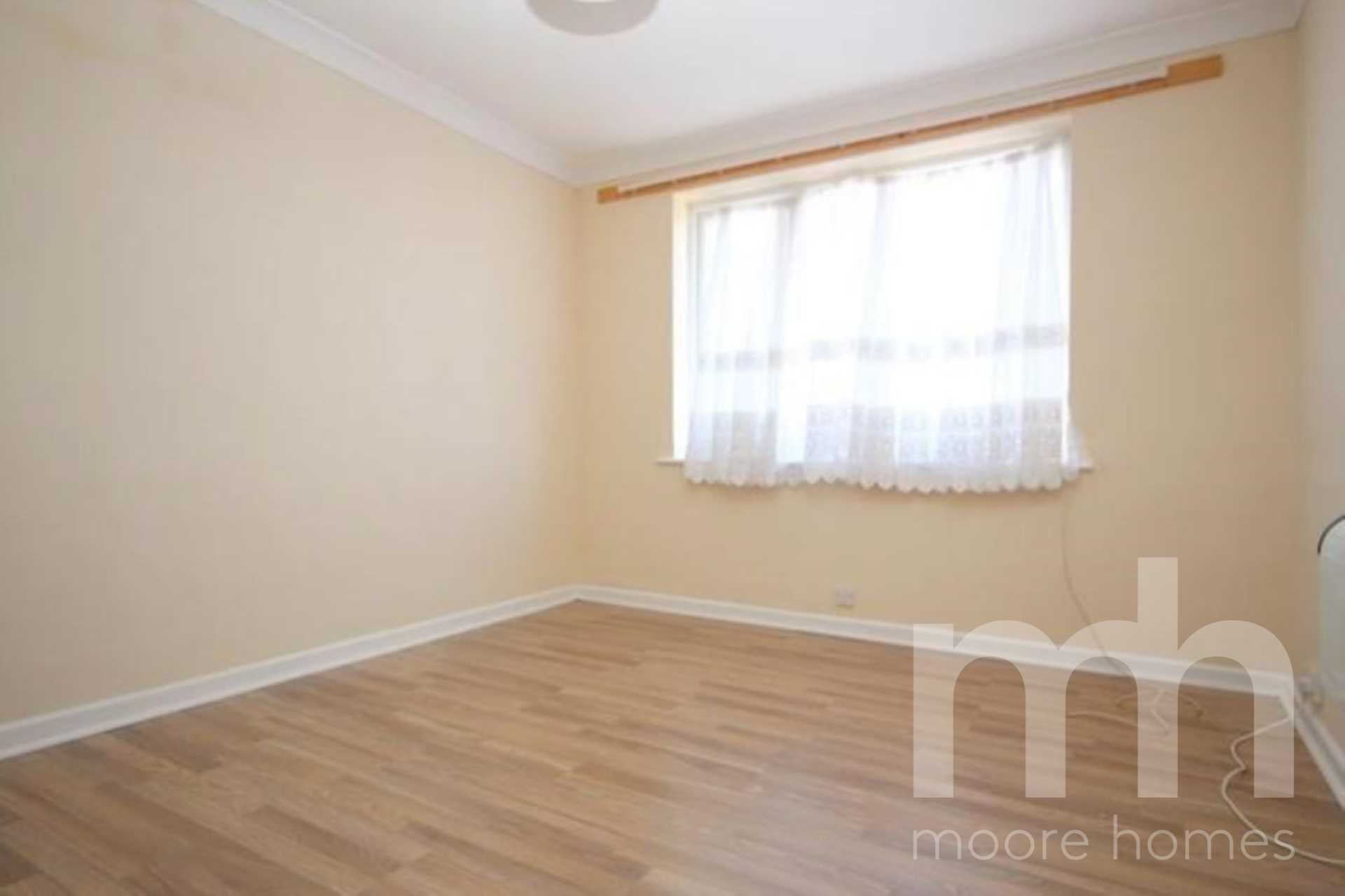West Avenue, Clacton-On-Sea, CO15 1HA, Image 2