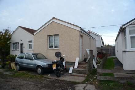 Lincoln Avenue, Jaywick, CO15 2LG, Image 1