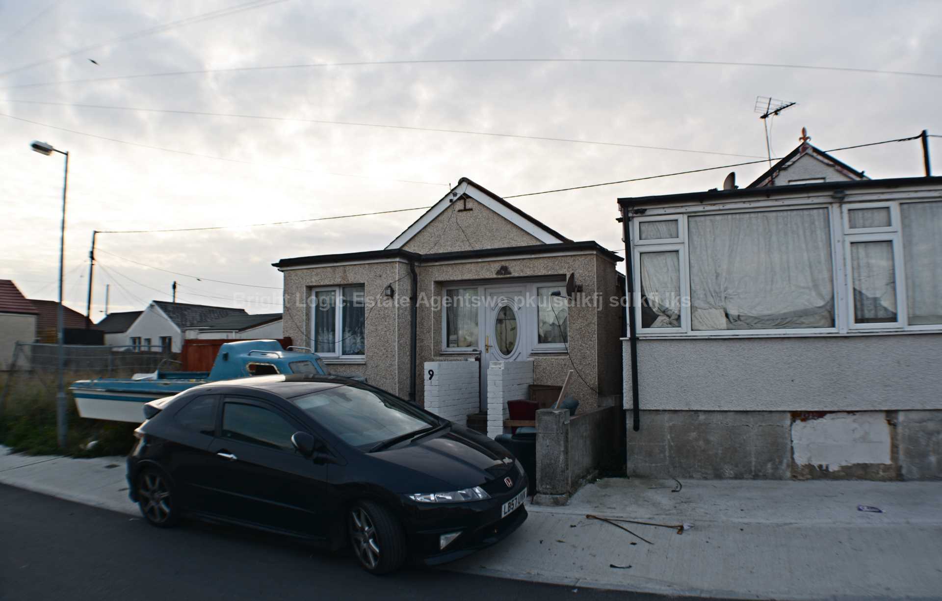 Swift Avenue, Jaywick, CO15 2JF, Image 1