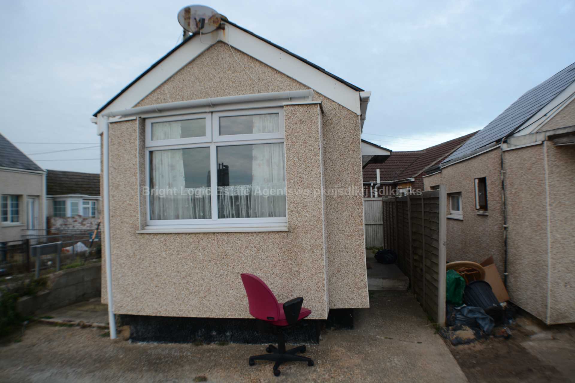 Tamarisk Way, Jaywick, CO15 2HZ, Image 1