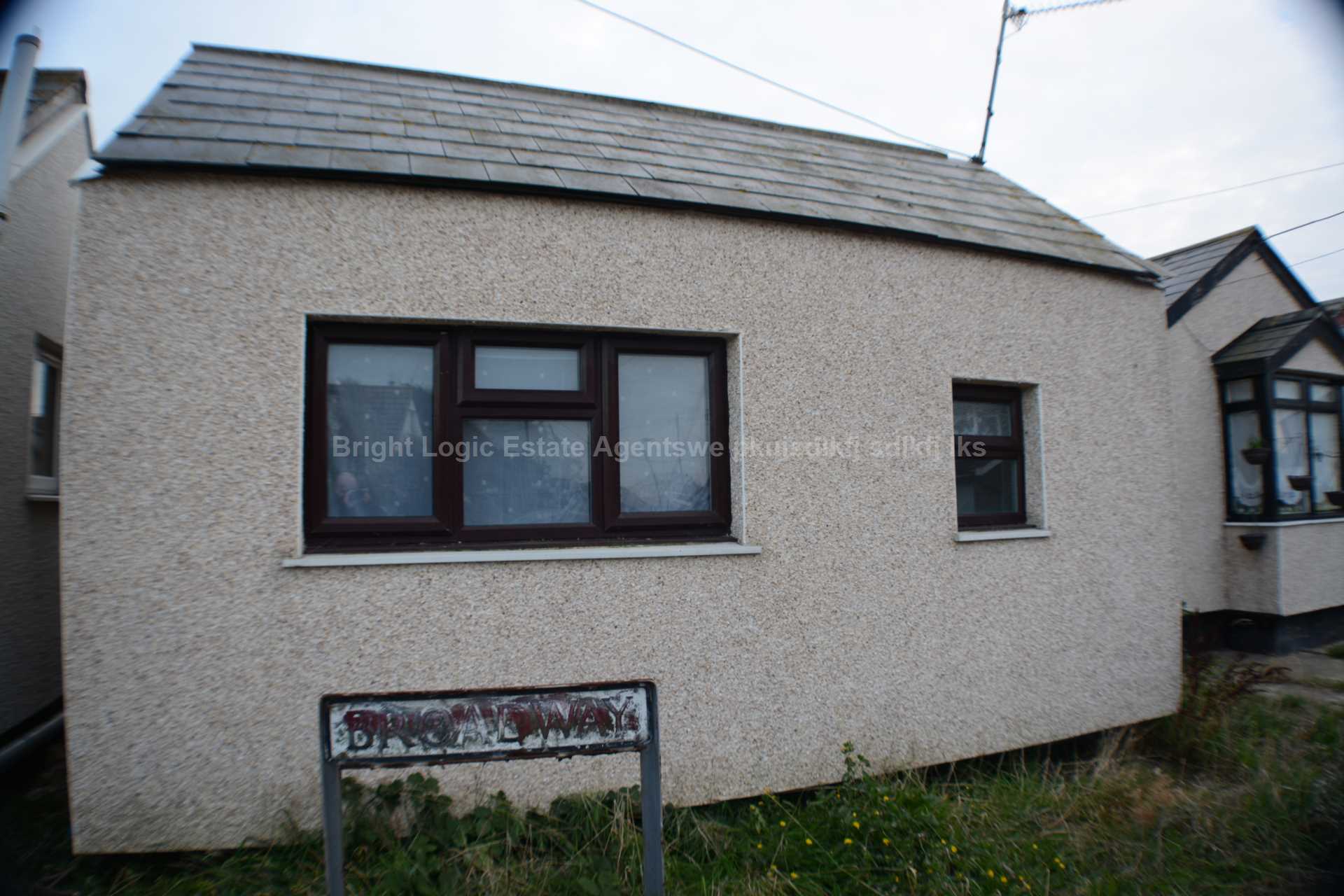 Broadway, Jaywick, CO15 2HF, Image 1