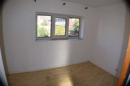 The Slades, Basildon, SS16 4SJ, Image 5