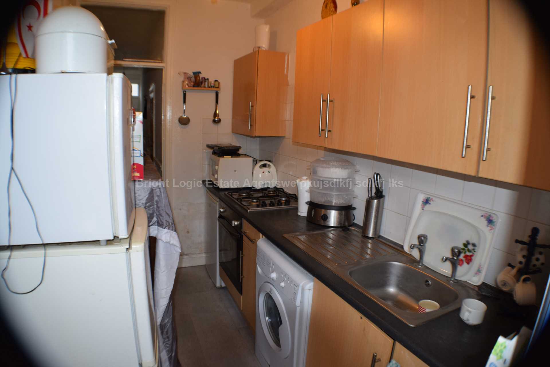 Fairfax Drive, Westcliff On Sea, SS0 9EL, Image 4