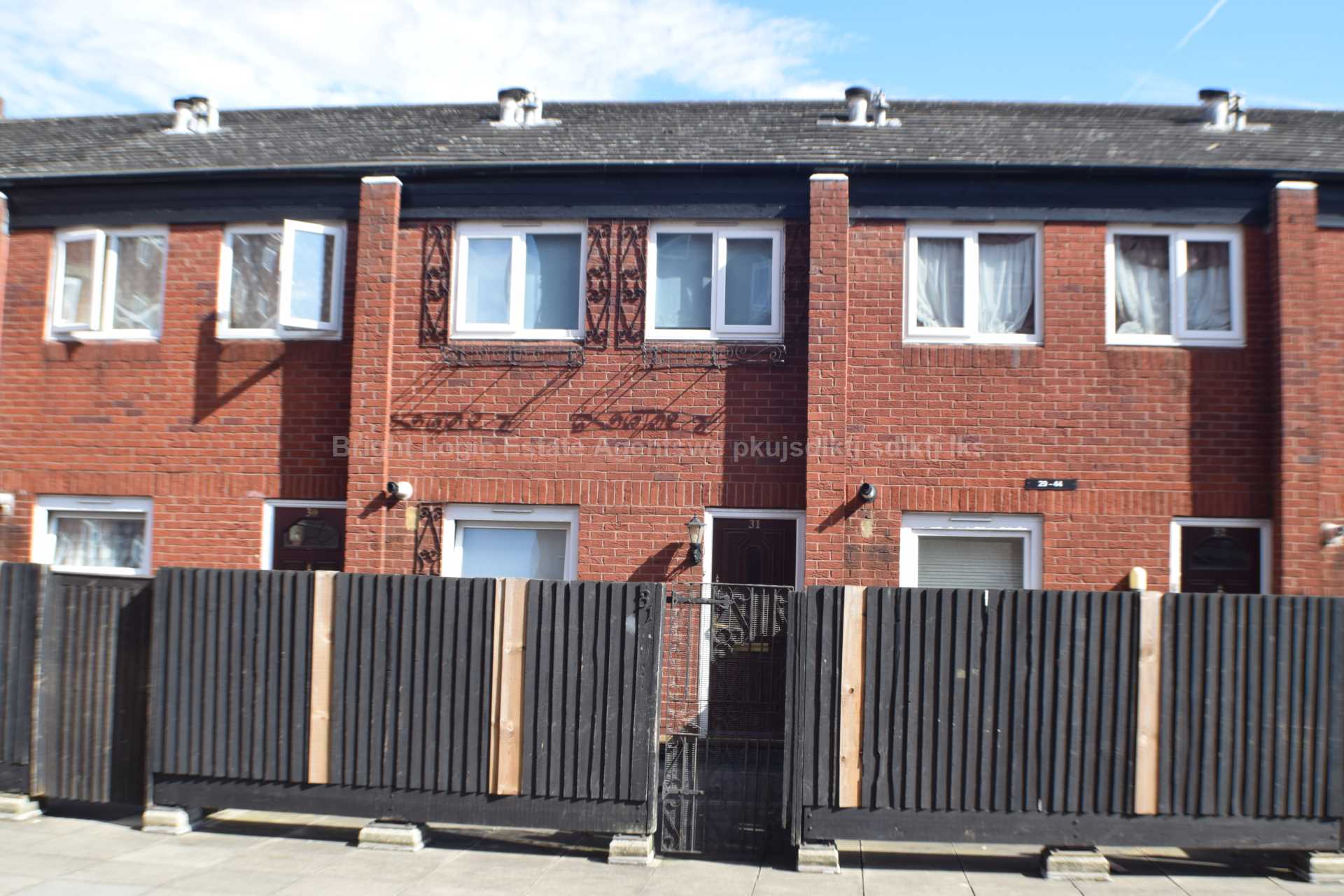 Millard Terrace, Heathway, RM10 8RG, Image 1