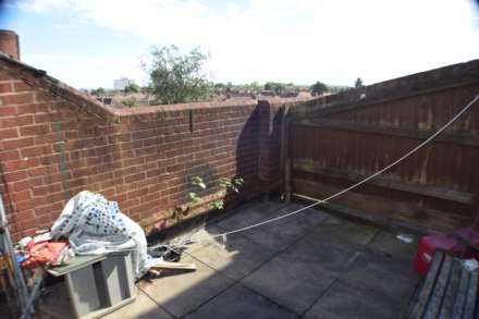 Millard Terrace, Heathway, RM10 8RG, Image 6