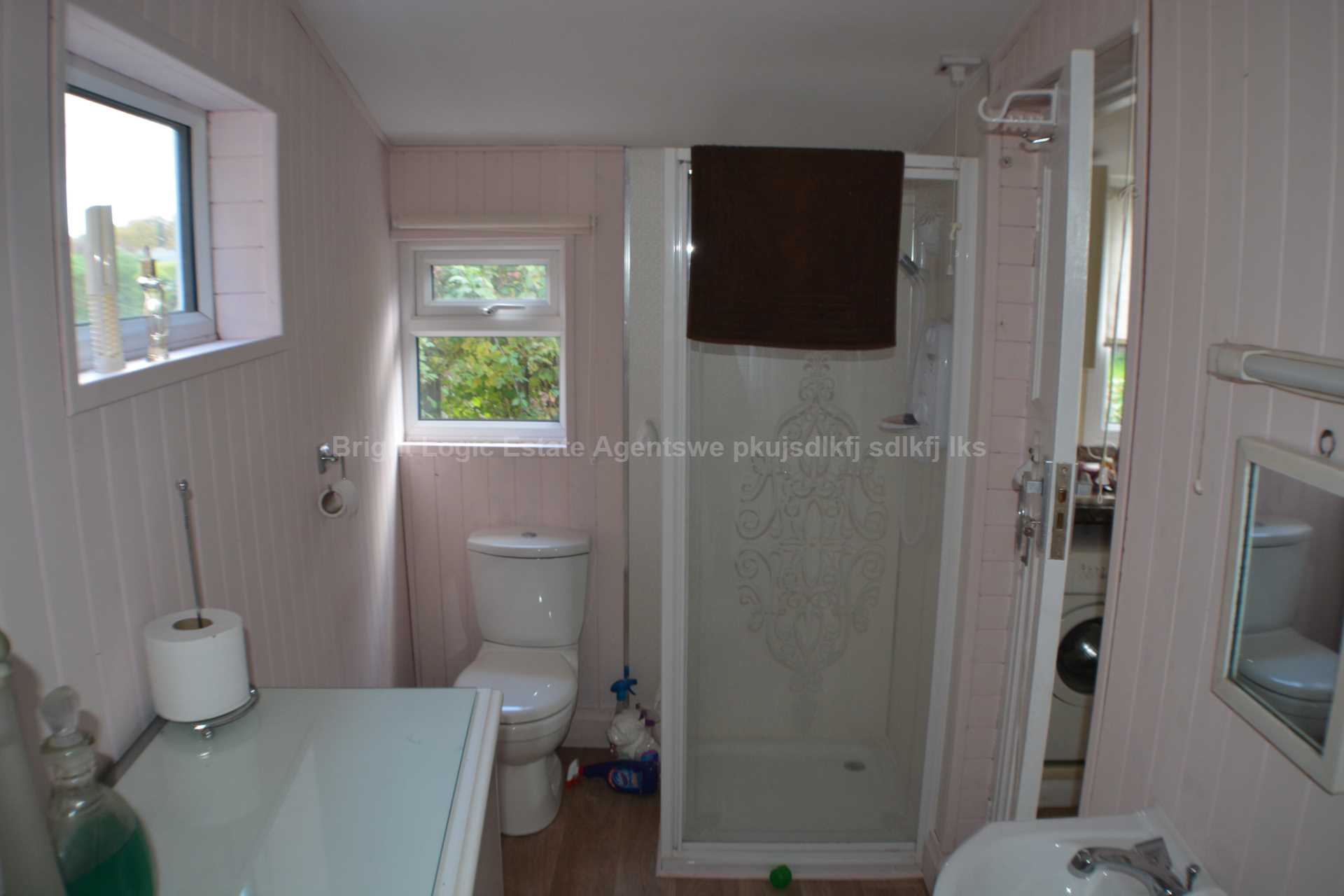 The Chateau, 1 Curtis Mill Lane, RM4 1HS, Image 10