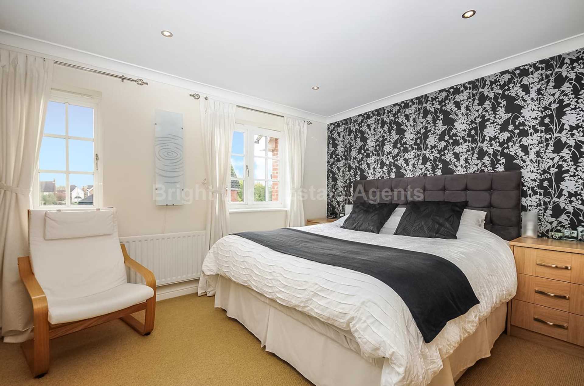 High Street, Didcot, OX11, Image 19